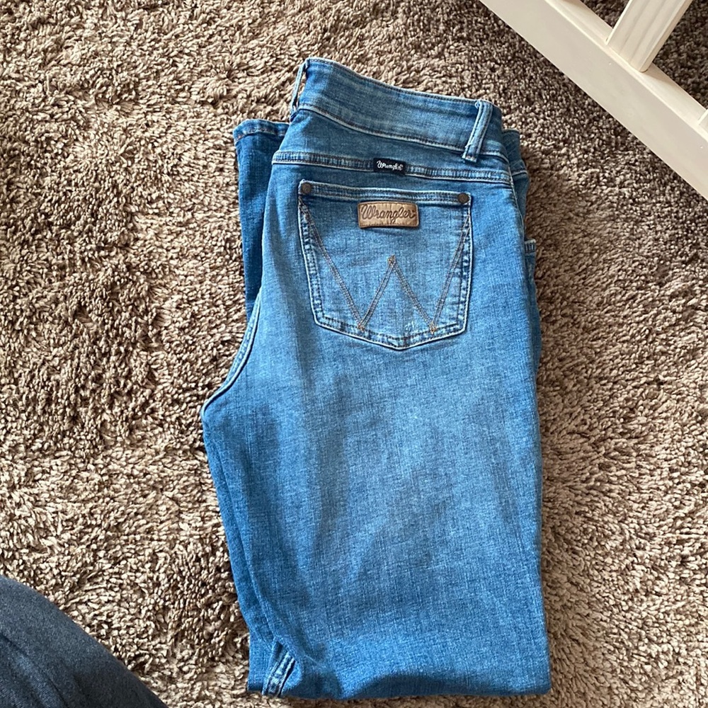 Wranglers Midrise Bootcut Jean